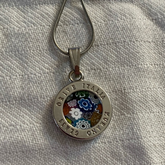 Murano Glass Pendant on Chain - Picture 3 of 3